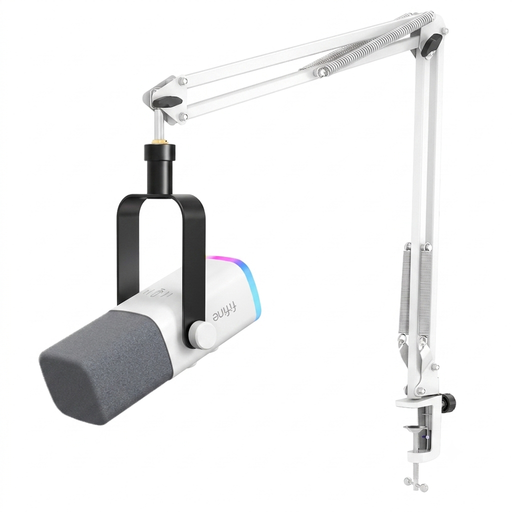 FIFINE AmpliGame AM8T USB/XLR Dynamic Microphone Kit with Boom Arm Stand